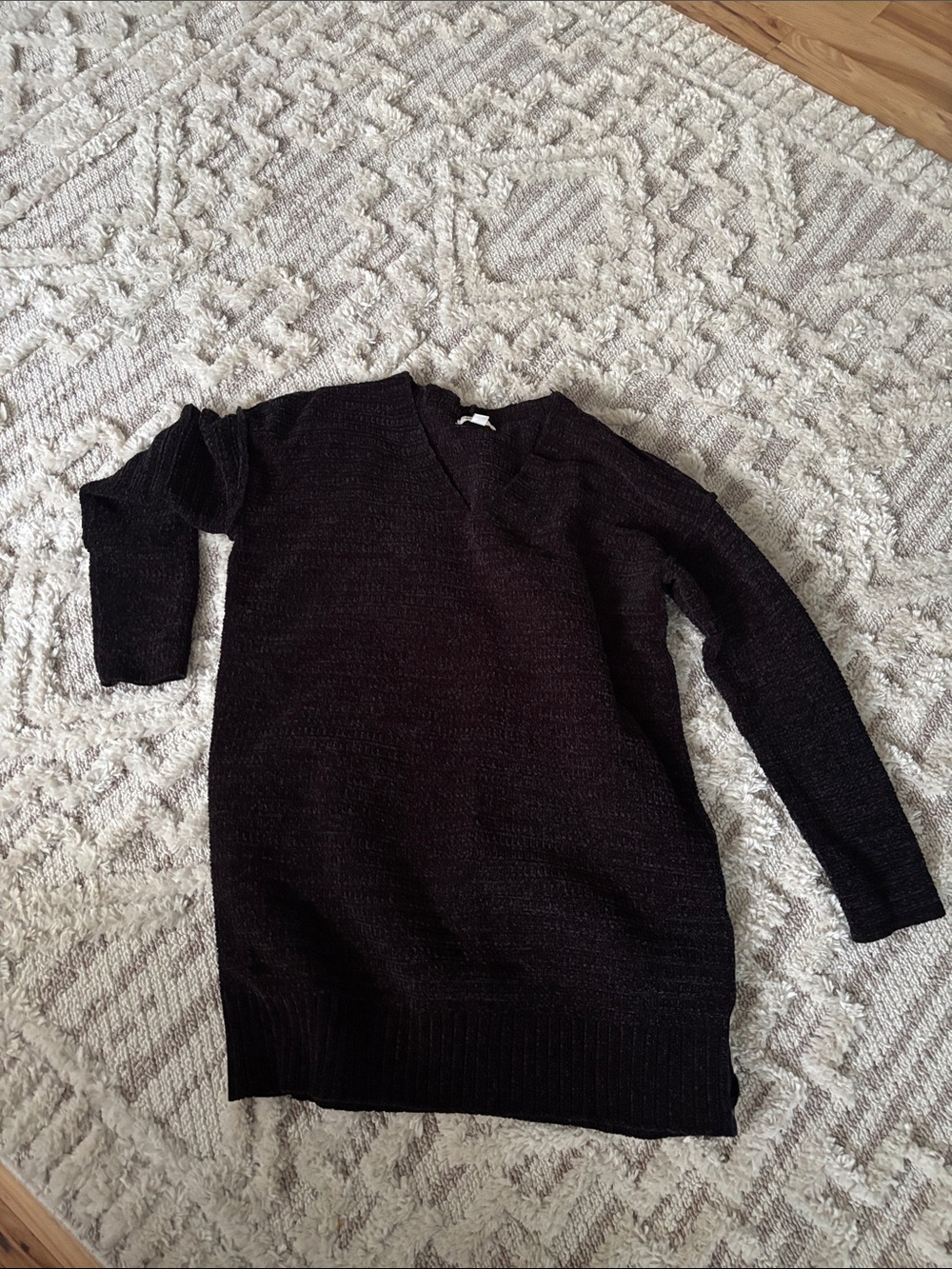 Style & Co. Black V-Neck Sweater